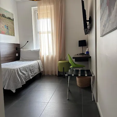 Guest house Enjoy Garden - Flavio Baracchini 9 - *